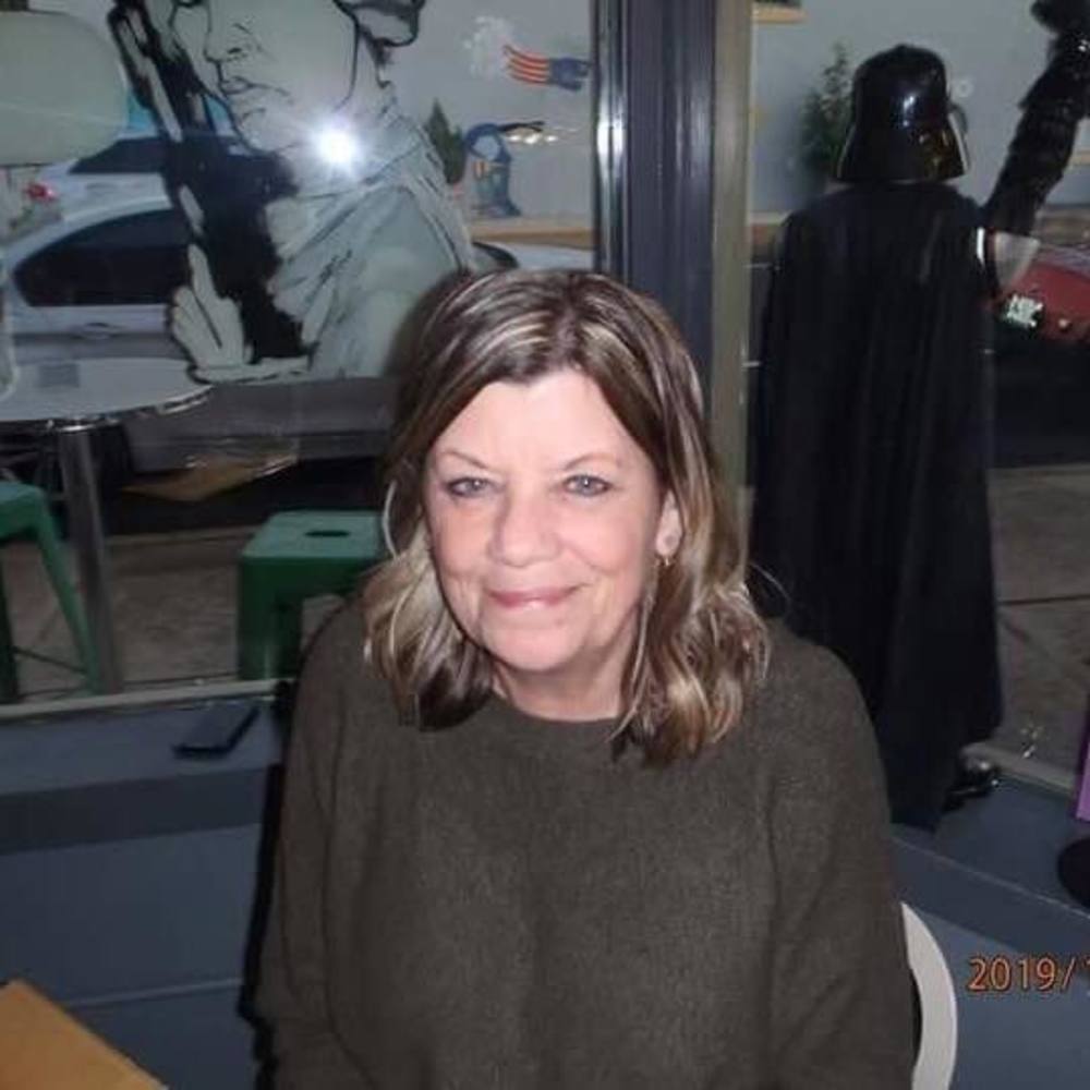 Meet your Posher, Paula